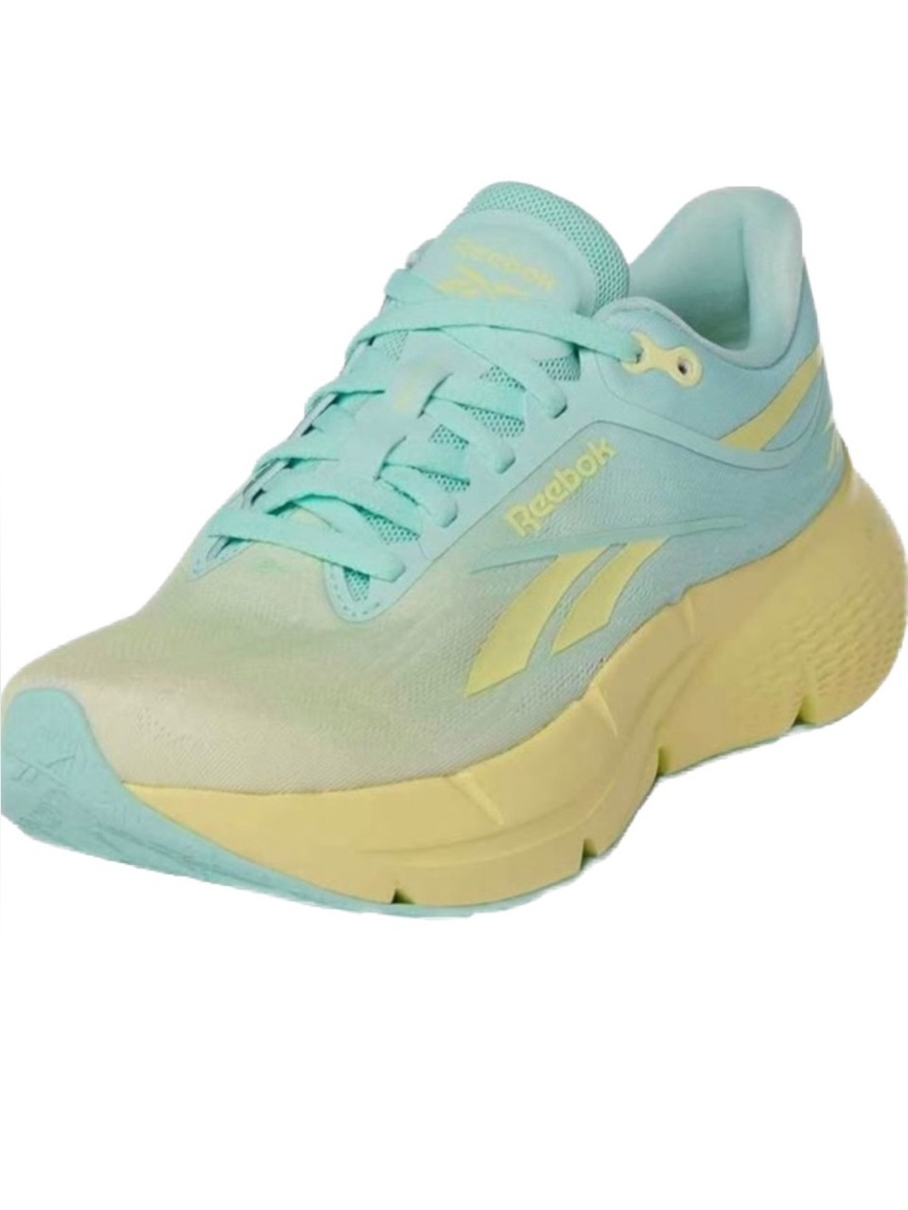 NWOT Ladies Reeboks